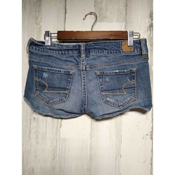 American Eagle Stretch Cuttoff Short Shorts Size 4 - Picture 2 of 4